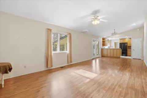 Living - 4881 China Camp Dr, Placerville, CA 95667 photo 3 of 7