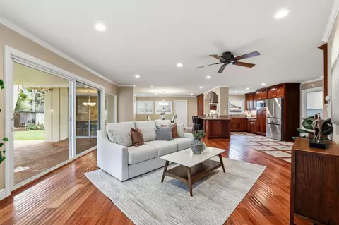 Living - 1236 Jacob Ln, Carmichael, CA 95608 photo 5 of 14