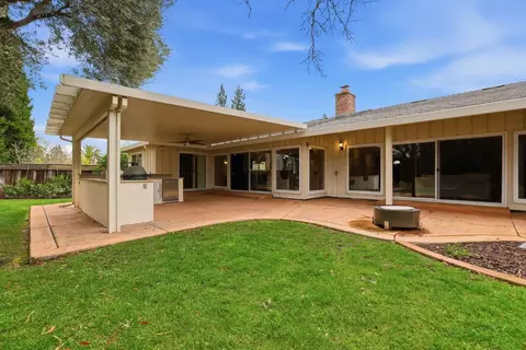 Exterior - 1236 Jacob Ln, Carmichael, CA 95608 photo 16 of 17