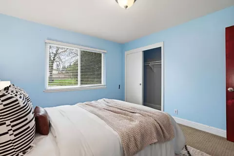 Bedroom - 1236 Jacob Ln, Carmichael, CA 95608 photo 5 of 10