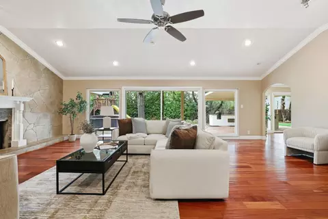 Living - 1236 Jacob Ln, Carmichael, CA 95608 photo 12 of 14