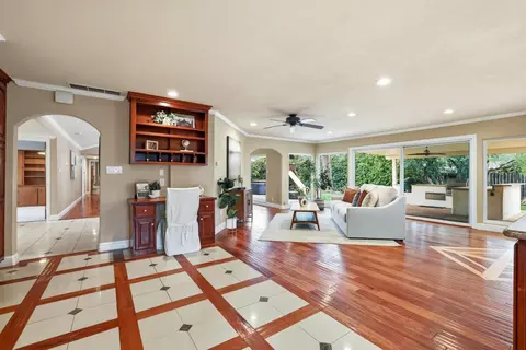 Living - 1236 Jacob Ln, Carmichael, CA 95608 photo 3 of 14