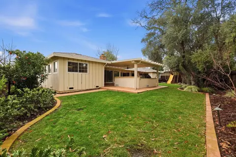 Exterior - 1236 Jacob Ln, Carmichael, CA 95608 photo 6 of 17