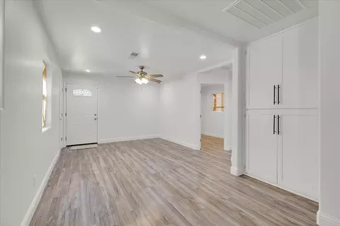Living - 2473 Date St, Live Oak, CA 95953 photo 2 of 10