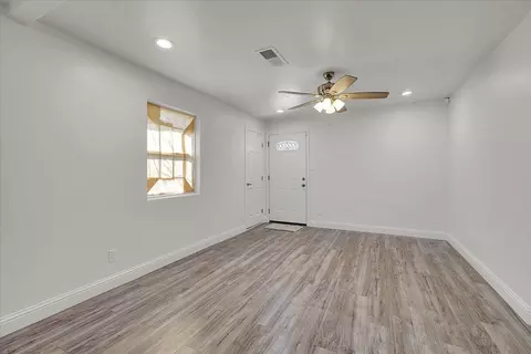 Living - 2473 Date St, Live Oak, CA 95953 photo 3 of 10