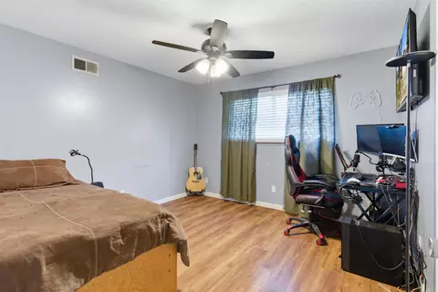 Bedroom - 1718 June Dr, Modesto, CA 95350 photo 1 of 4