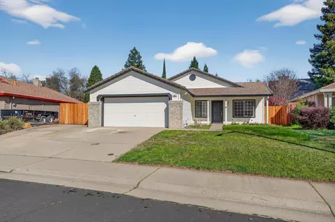 402 Rosewood Ct, Roseville, CA 95747