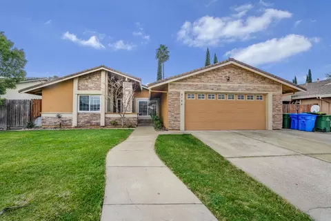 8704 Montiflora Ct, Elk Grove, CA 95624