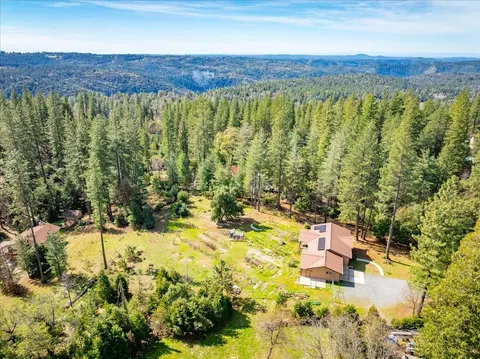View/Area - 7021 Stope Ct, Placerville, CA 95667 photo 10 of 13