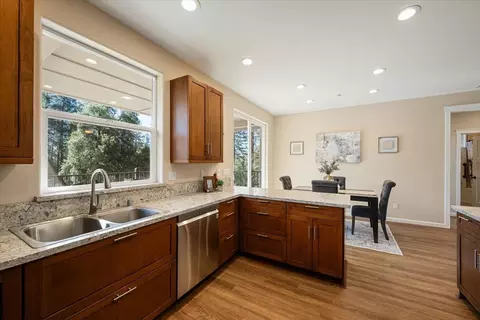 Kitchen - 7021 Stope Ct, Placerville, CA 95667 photo 5 of 6