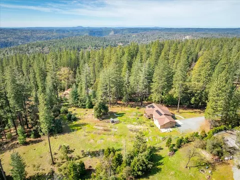 View/Area - 7021 Stope Ct, Placerville, CA 95667 photo 11 of 13