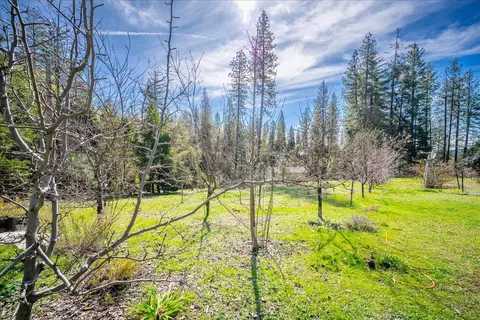 Exterior - 7021 Stope Ct, Placerville, CA 95667 photo 11 of 20