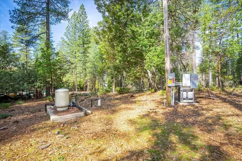Exterior - 7021 Stope Ct, Placerville, CA 95667 photo 18 of 20
