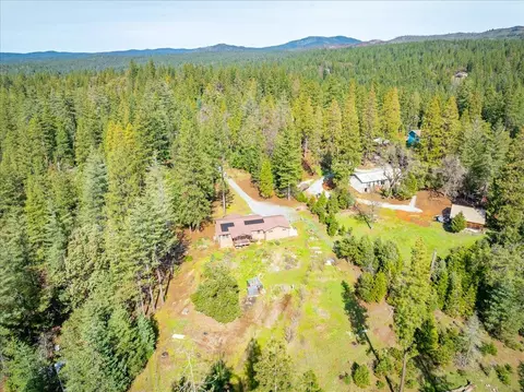 View/Area - 7021 Stope Ct, Placerville, CA 95667 photo 12 of 13