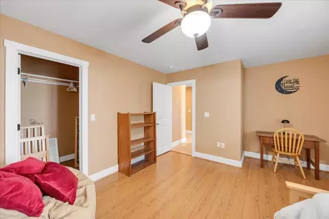 Bedroom - 483 Sunrise Rd, Copperopolis, CA 95228 photo 2 of 10