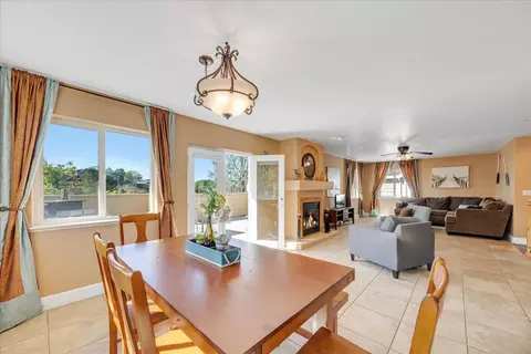 Dining - 483 Sunrise Rd, Copperopolis, CA 95228 photo 3 of 5