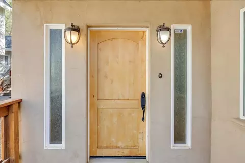 Entry Way - 483 Sunrise Rd, Copperopolis, CA 95228 photo 1 of 5