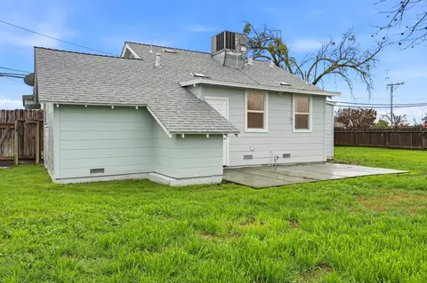 Exterior - 2410 E Gerard, Merced, CA 95341 photo 14 of 20