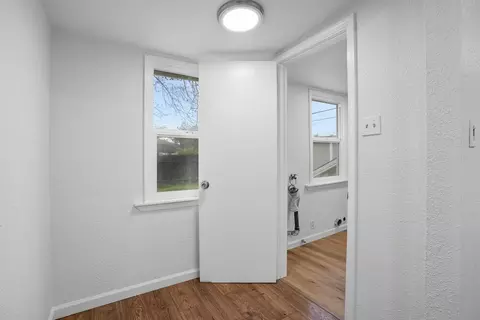 Entry Way - 2410 E Gerard, Merced, CA 95341 photo 3 of 3