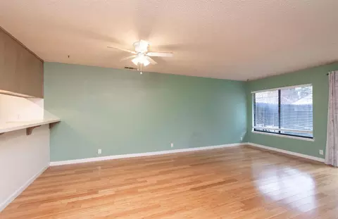 Living - 116 Huerta Pl, Davis, CA 95616 photo 2 of 4