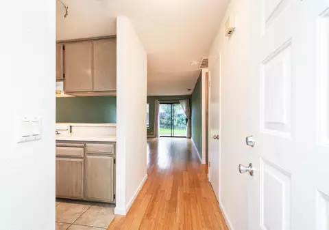 Entry Way - 116 Huerta Pl, Davis, CA 95616 photo 1 of 2