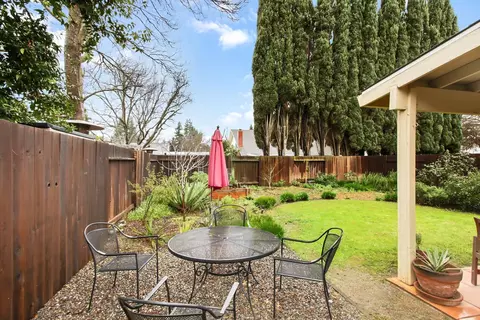 2144 Calaveras Ave, Davis, CA 95616 photo 27