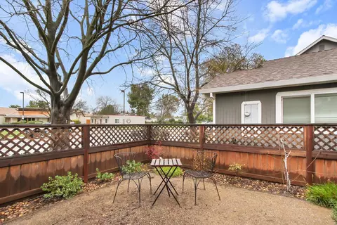 2144 Calaveras Ave, Davis, CA 95616 photo 38