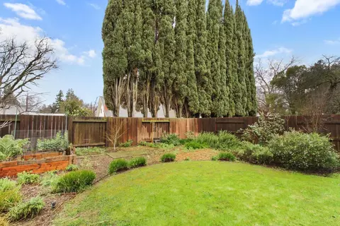 2144 Calaveras Ave, Davis, CA 95616 photo 29