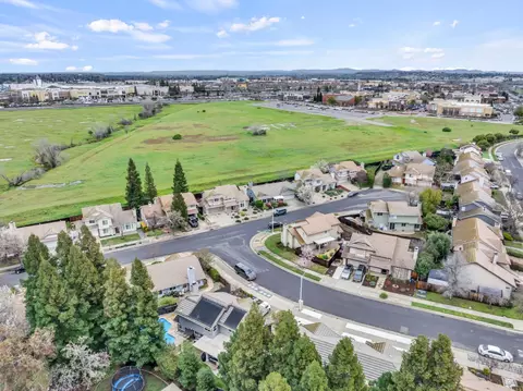 401 Ruby Ct, Roseville, CA 95678 photo 44