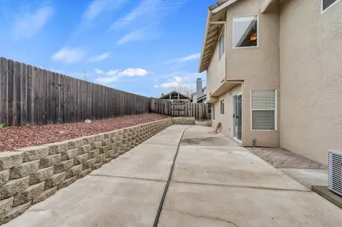 401 Ruby Ct, Roseville, CA 95678 photo 36