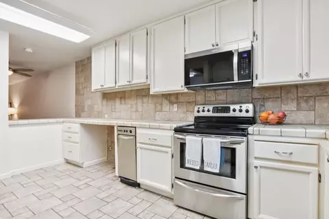 340 Crestridge Ln, Folsom, CA 95630 photo 19