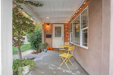 Exterior - 606 Mitchell Ave, Turlock, CA 95380 photo 2 of 4