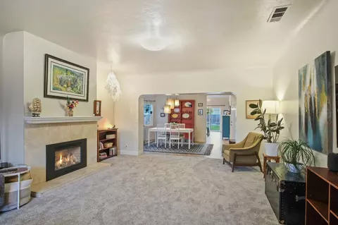 Living - 606 Mitchell Ave, Turlock, CA 95380 photo 1 of 1