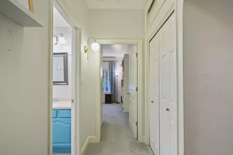 Entry Way - 606 Mitchell Ave, Turlock, CA 95380 photo 1 of 1