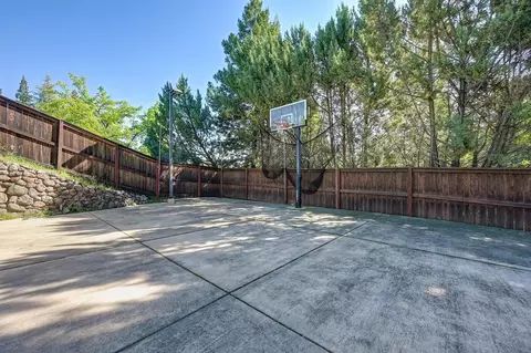 Exterior - 3966 Rawhide Rd, Rocklin, CA 95677 photo 5 of 37