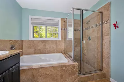 Bath - 3966 Rawhide Rd, Rocklin, CA 95677 photo 7 of 7