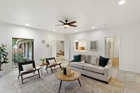 Living - 44240 Clubhouse Dr, El Macero, CA 95618 photo 6 of 7