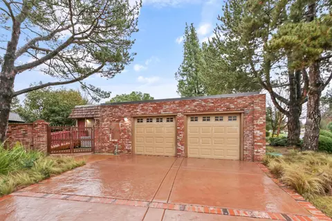 Exterior - 44240 Clubhouse Dr, El Macero, CA 95618 photo 14 of 17