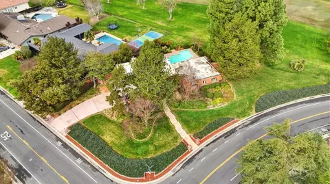 View/Area - 44240 Clubhouse Dr, El Macero, CA 95618 photo 2 of 5