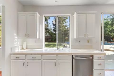 Kitchen - 1120 Colina Ct, Davis, CA 95618 photo 2 of 2