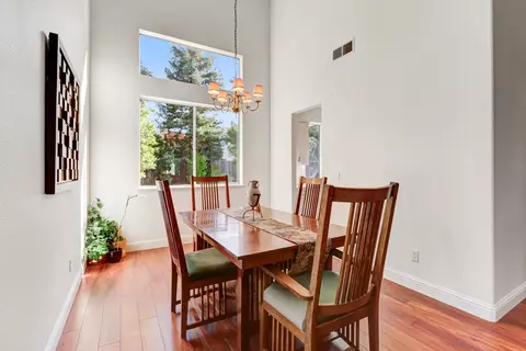 Dining - 1120 Colina Ct, Davis, CA 95618 photo 1 of 2