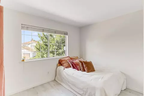 Bedroom - 1120 Colina Ct, Davis, CA 95618 photo 2 of 3