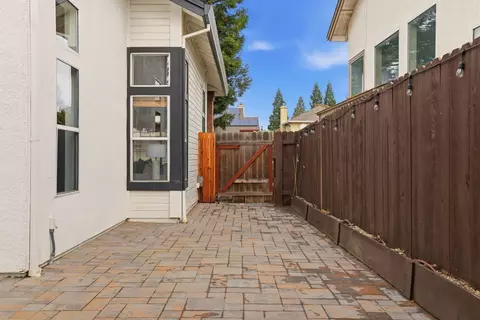 Exterior - 3110 Strand Rd, Rocklin, CA 95765 photo 5 of 7