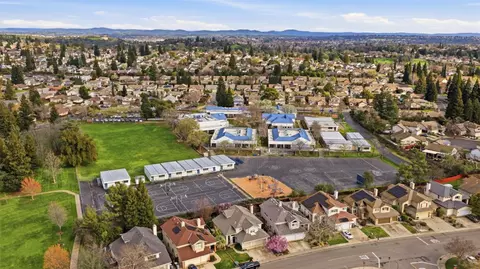 View/Area - 3110 Strand Rd, Rocklin, CA 95765 photo 2 of 17