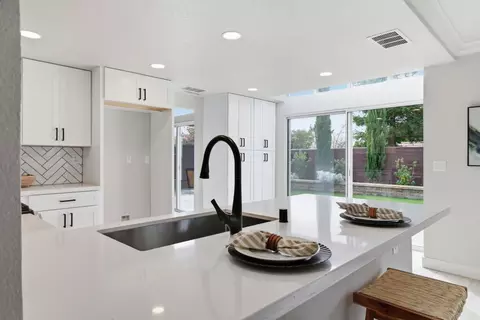 Kitchen - 3110 Strand Rd, Rocklin, CA 95765 photo 9 of 10