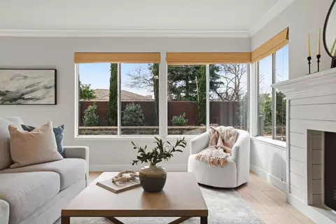 Living - 3110 Strand Rd, Rocklin, CA 95765 photo 6 of 10