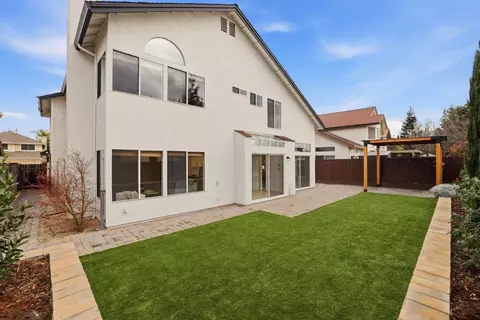 Exterior - 3110 Strand Rd, Rocklin, CA 95765 photo 2 of 7