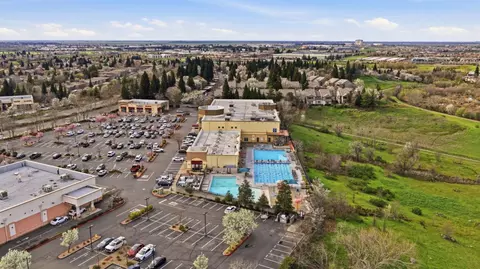 View/Area - 3110 Strand Rd, Rocklin, CA 95765 photo 11 of 17