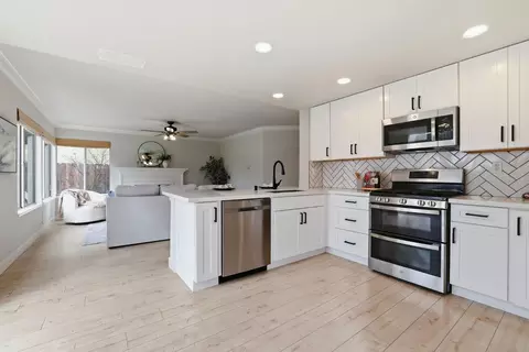 Kitchen - 3110 Strand Rd, Rocklin, CA 95765 photo 4 of 10