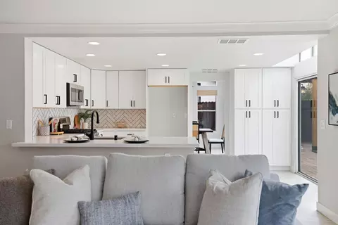 Kitchen - 3110 Strand Rd, Rocklin, CA 95765 photo 10 of 10